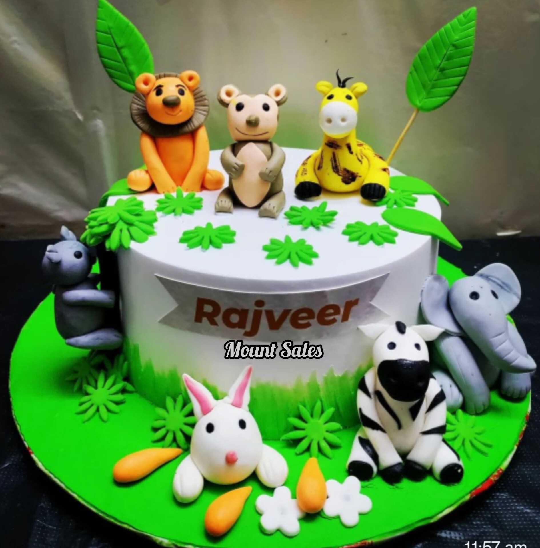 Premium RED N White Velvet Cake